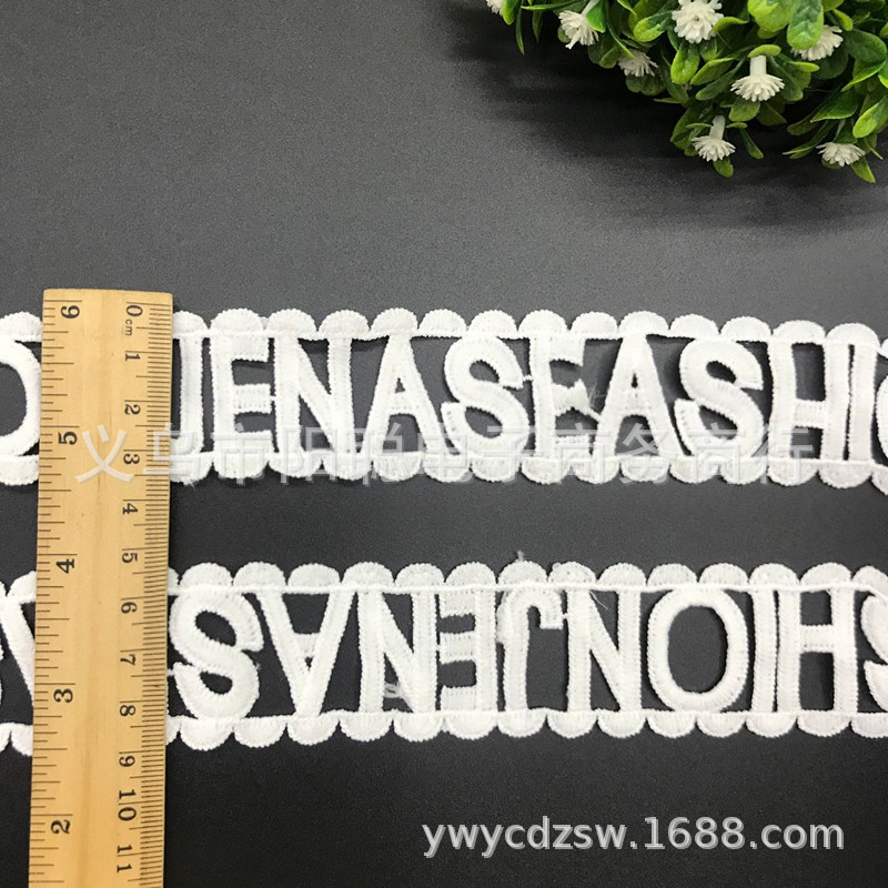 945102BE84B8E0F2D3454331392373