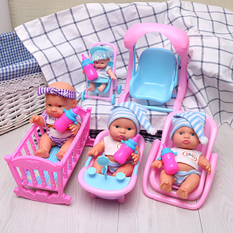 厂家批发仿真婴儿玩具迷你娃娃套装 芭芘摇蓝宝宝带奶瓶玩偶