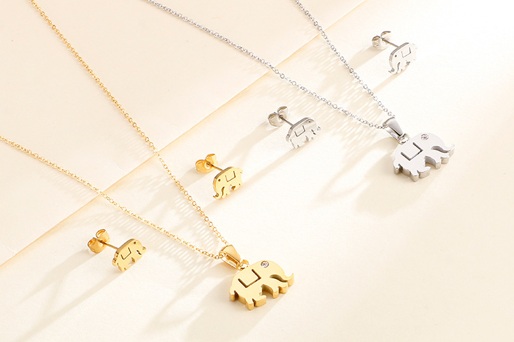fashion stainless steel auspicious elephant creative clavicle necklace earrings jewelry set wholesal
