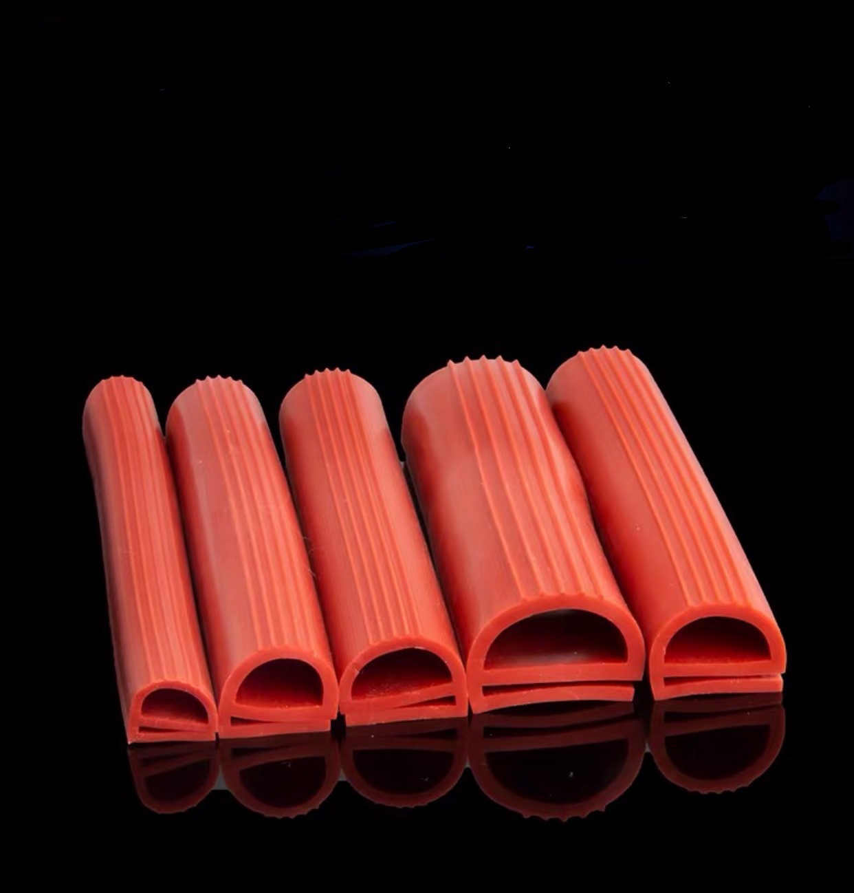 e型条硅胶管抗弯曲烤箱密封条耐高低温硅橡胶管供应密封圈硅管