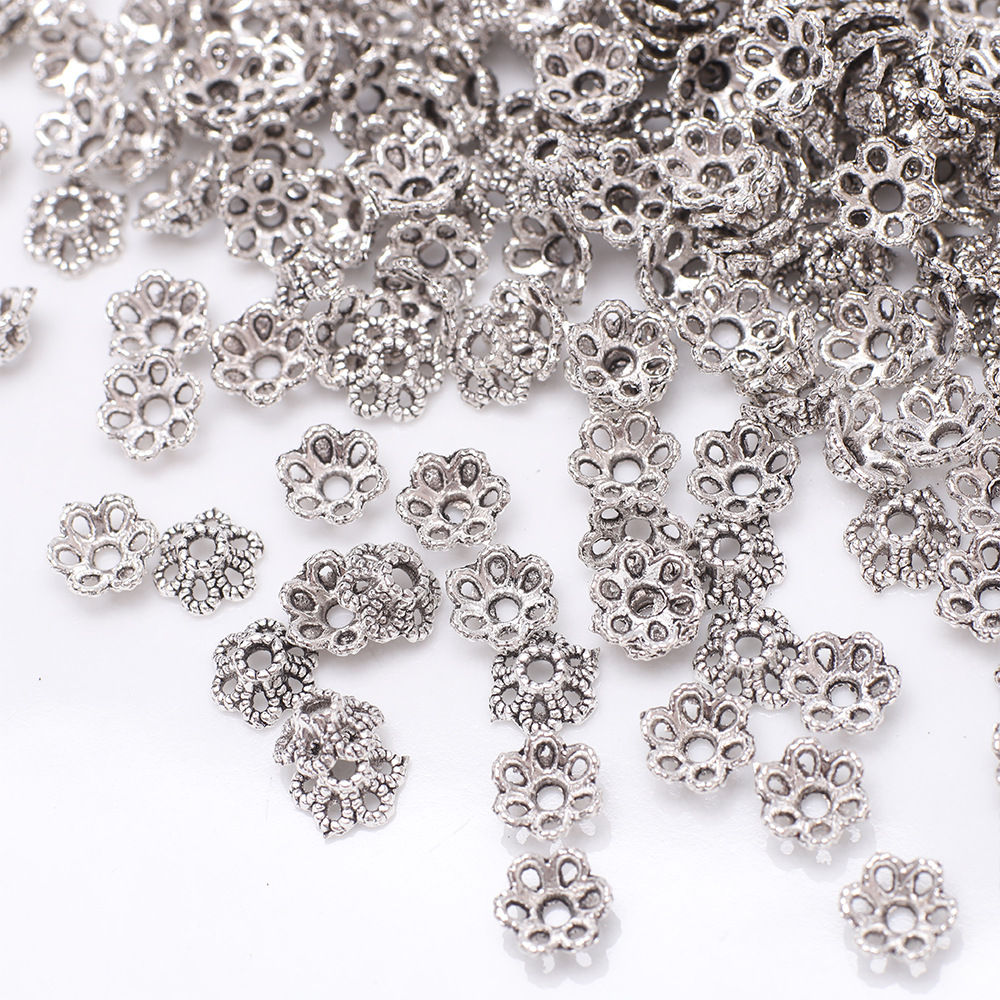 100 PCS/Package Metal Flower Flower Shape Bead Caps Simple Style display picture 9