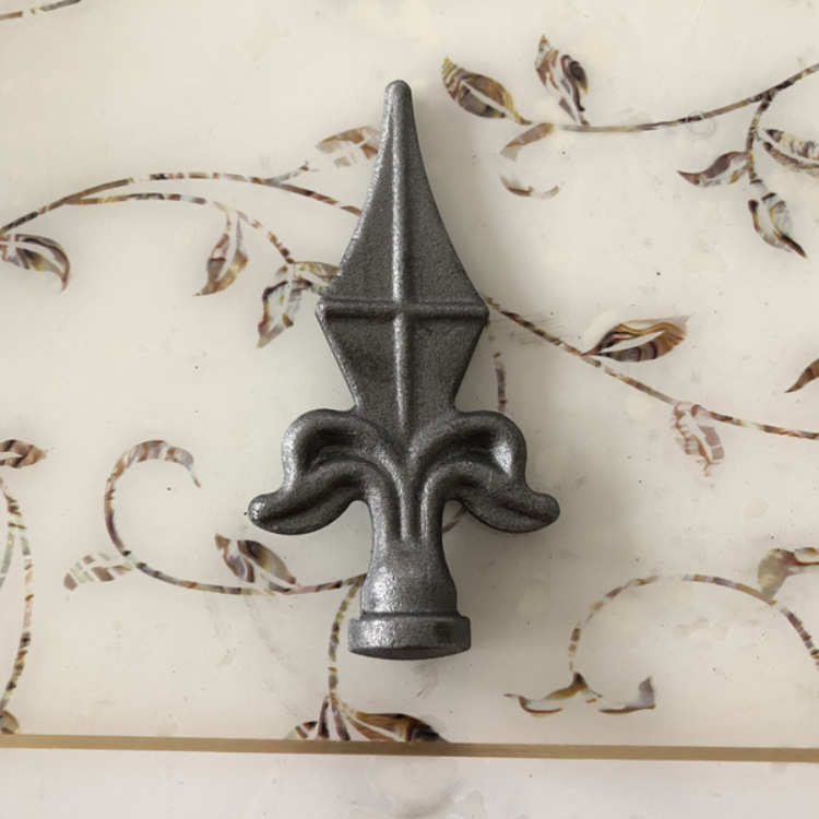 青岛工厂直供 欧式风格 围栏防护枪头  铁艺锻打矛头 熟铁易焊