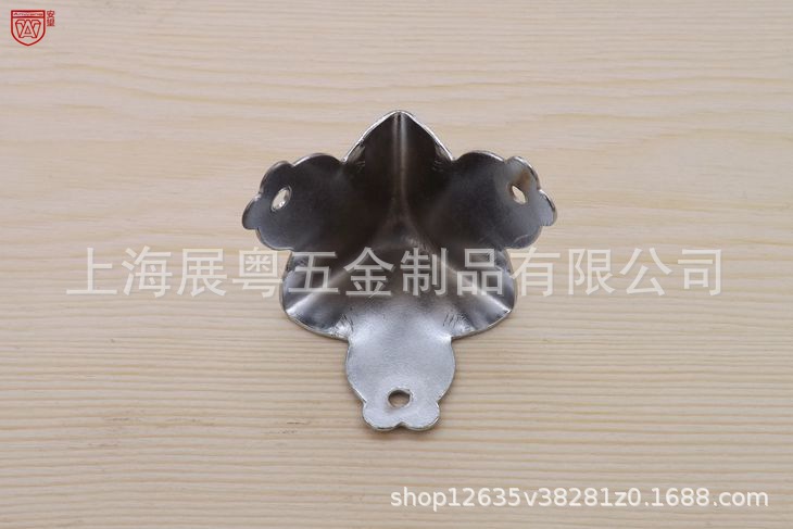 No. 2 caja de madera de esquina de borde de tres lados de 90 grados de protección de ángulo de hierro de metal de ángulo recto ángulo fijo código de ángulo accesorios de caja de avión