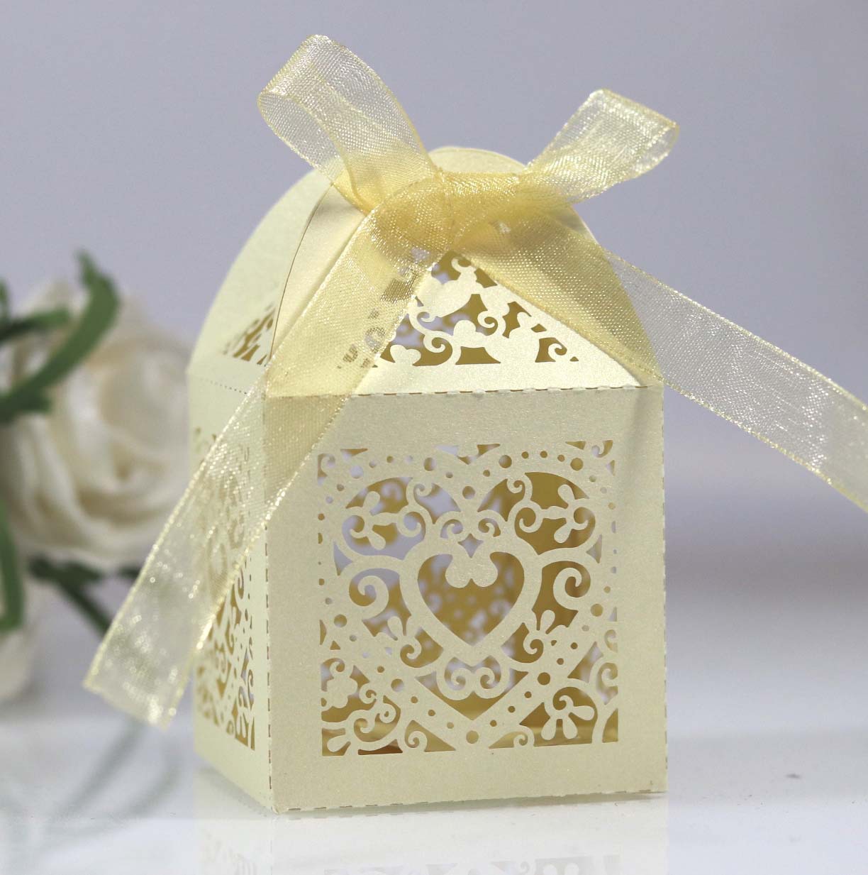 跨境爆款爱心结婚喜糖盒激光镂空婚礼巧克力糖果包装盒现货批发-阿里巴巴