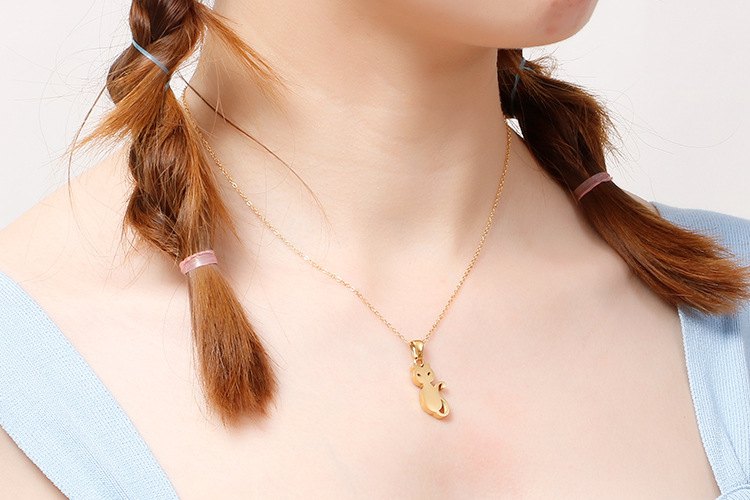 Stall Goods Live Supply Stainless Steel Cute Pet Kitty Necklace Female Fashion Creative Cat Ornament