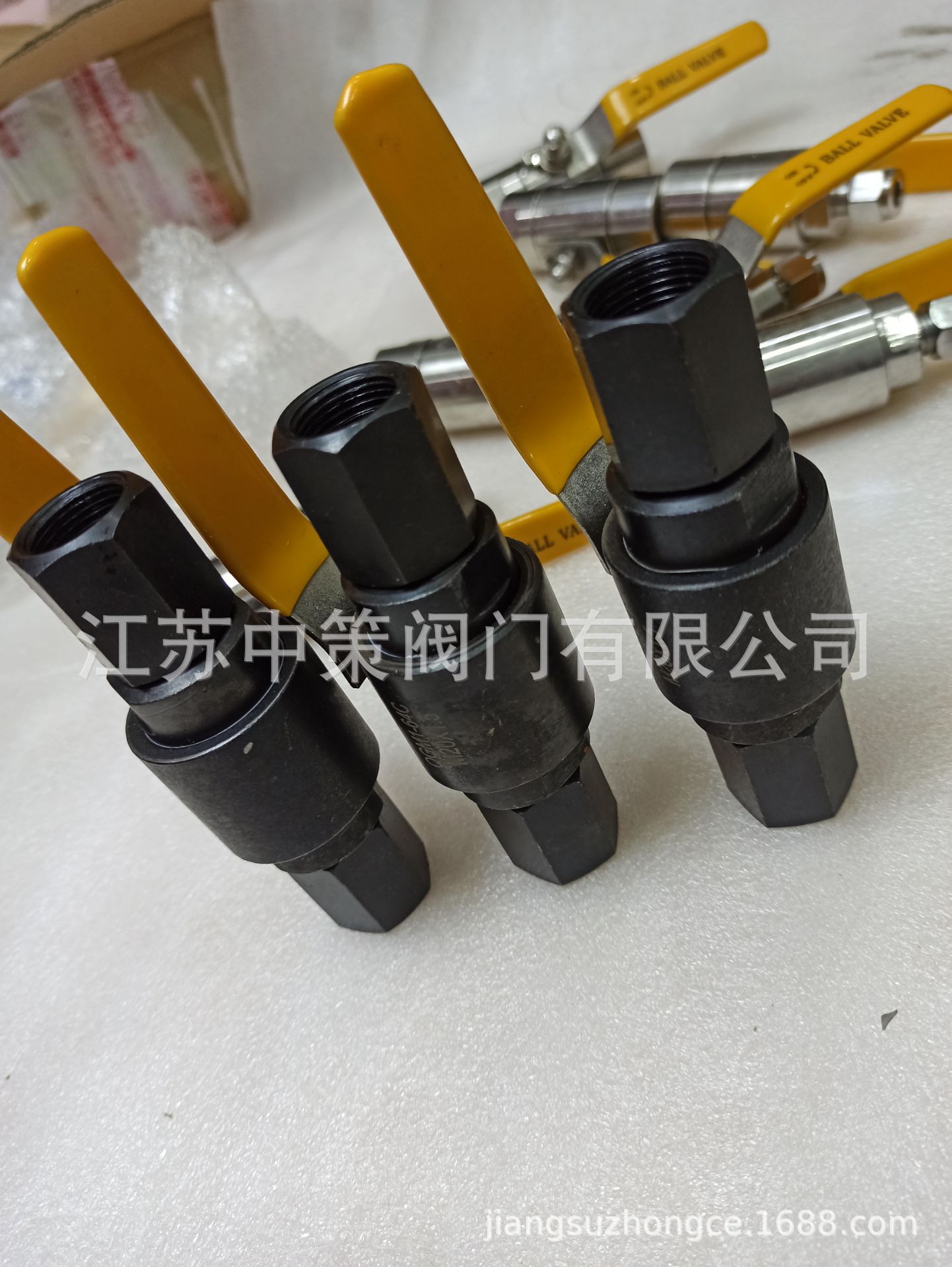 QGM1-64C碳钢高压压力表气源球阀 高压64公斤压力表阀门 M20*15