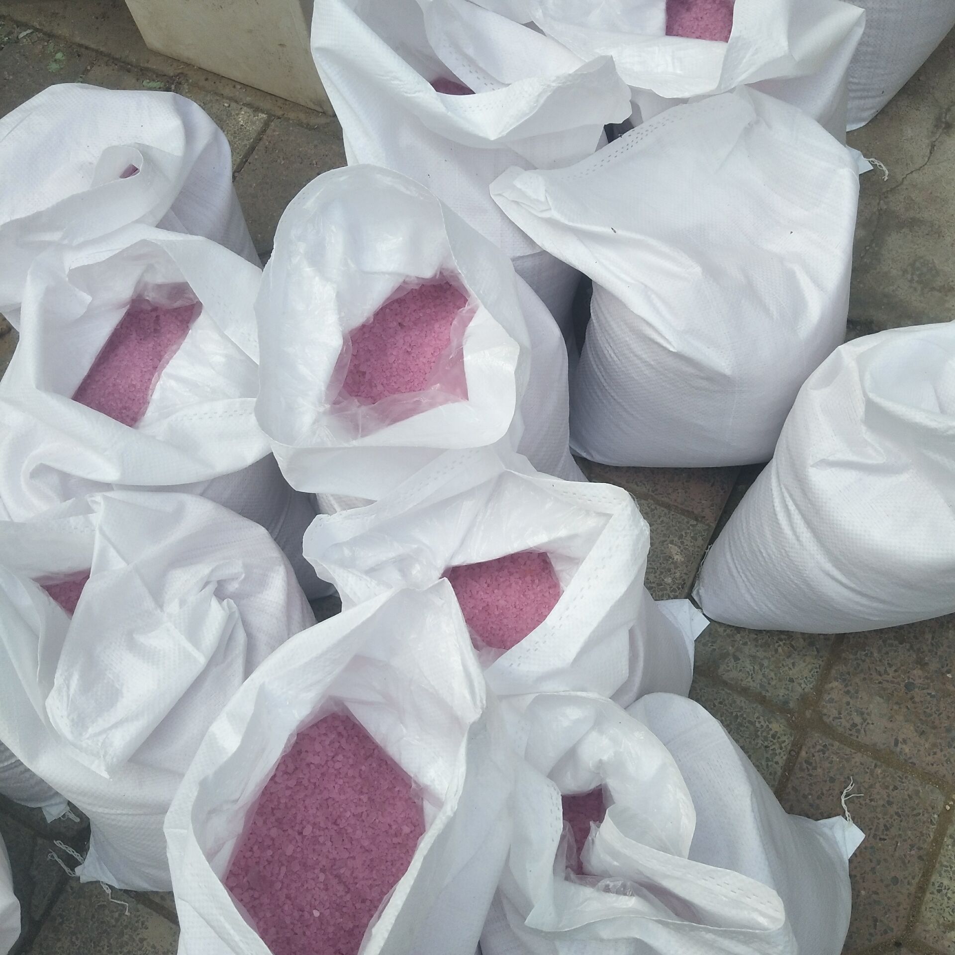 2D9A4B209228FF104BE16CA27814EE