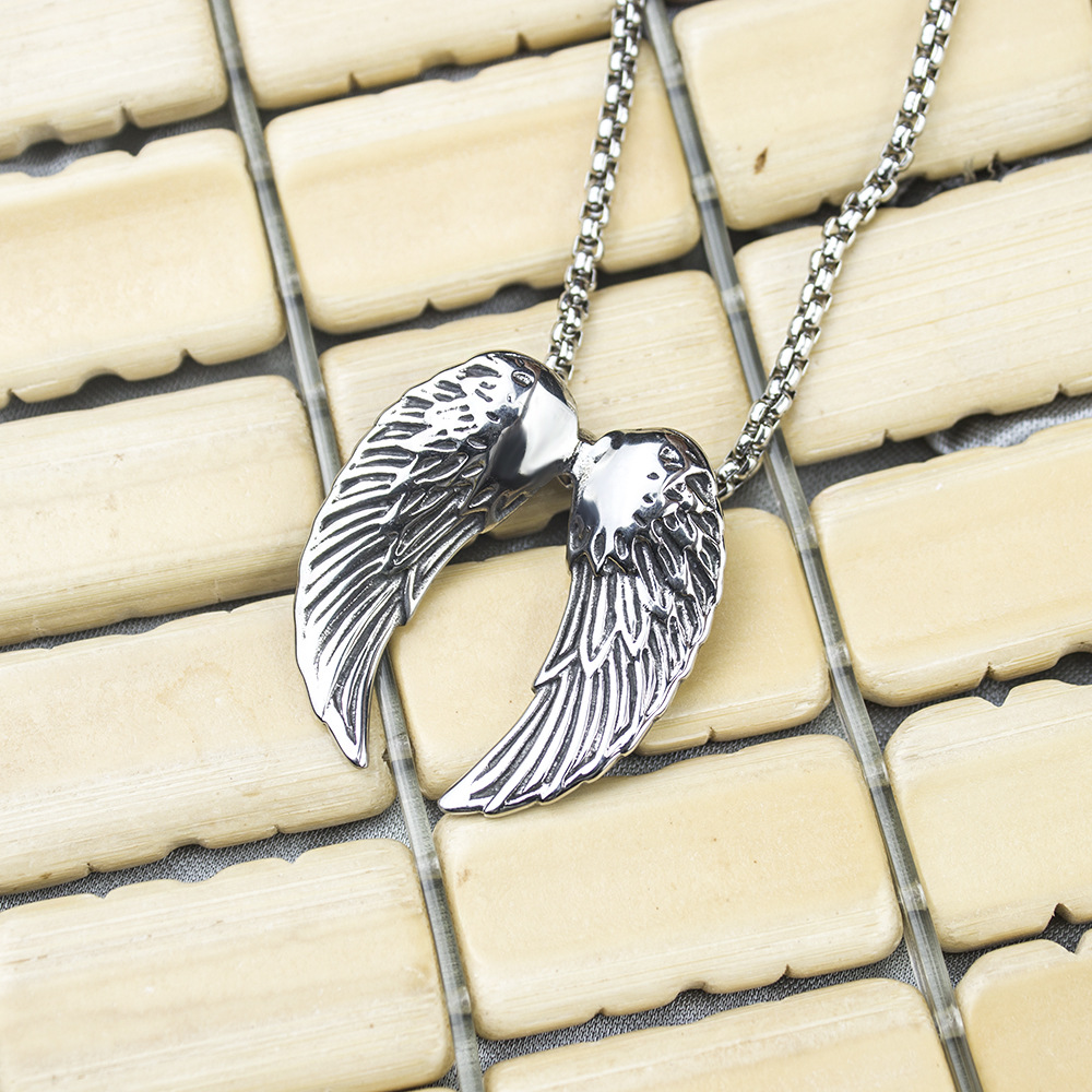 Ciondolo in titanio con piuma d'angelo per uomo e donna, collana con ali personalizzate in acciaio inossidabile, gioielli abbinati_voghion.com