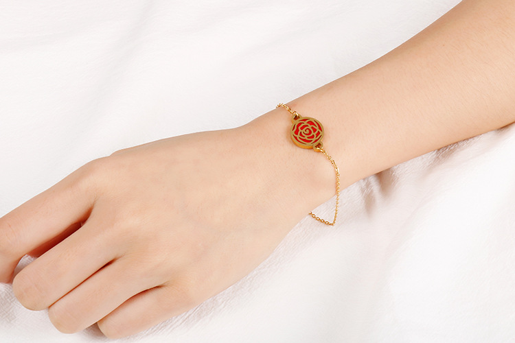 Simple Style Rose Titanium Steel 18K Gold Plated No Inlaid Bracelets In Bulk display picture 10