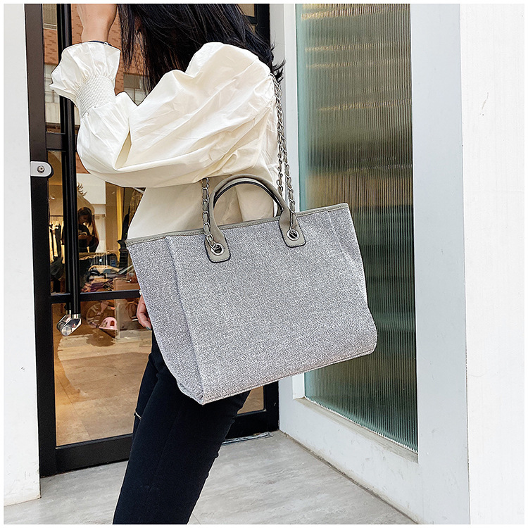 Yuezi Foreign Trade 2024 New European and American Bucket Women's Bag Large Capacity Portable Single Shoulder Diagonal Chain Tote Bag_voghion.com