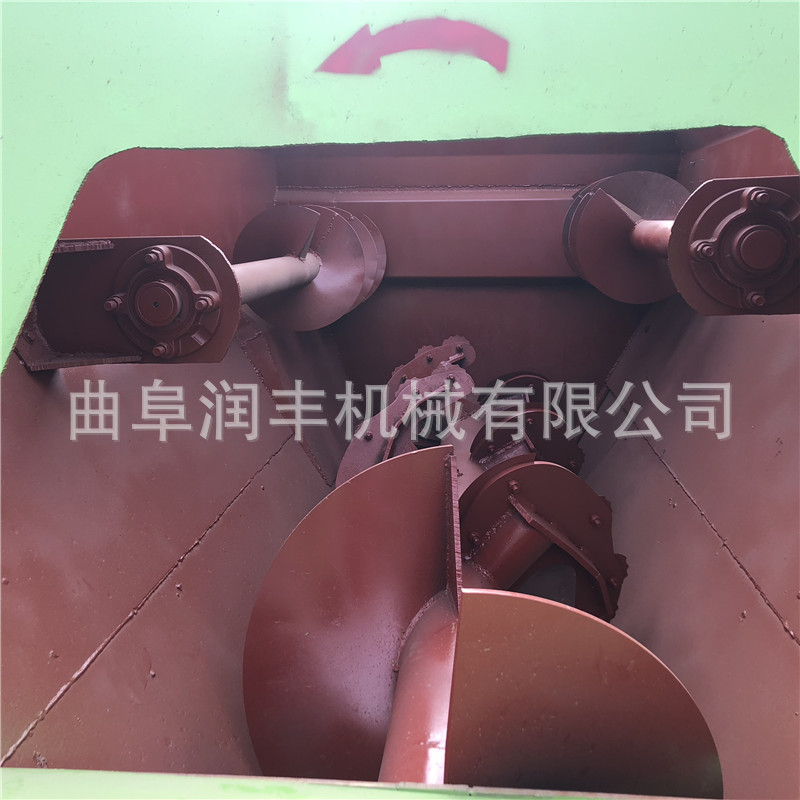 西安牵引式TMR搅拌机 TMR搅拌机价格