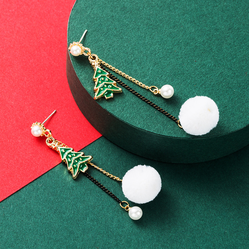 Christmas  Series Pearl  Alloy Oil Dropping Christmas Tree Hair Ball  Earrings display picture 2