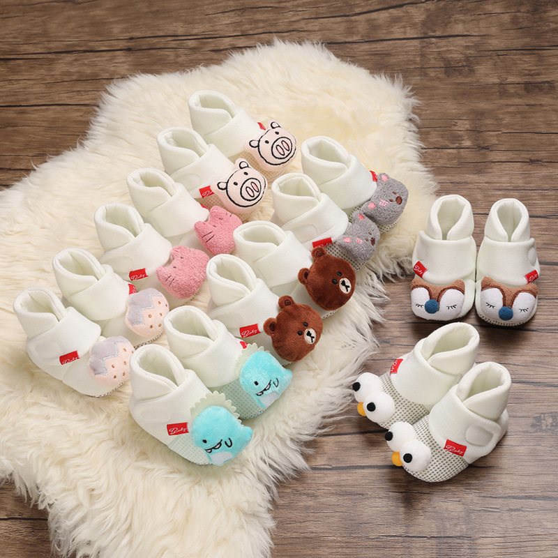 冬季0-1岁宝宝靴子3-6-9-12个月婴儿学步鞋卡通软底保暖加绒