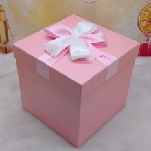 正方形粉红色礼物包装盒摄影道具盒超大橱窗堆头礼品盒篮球盒定做