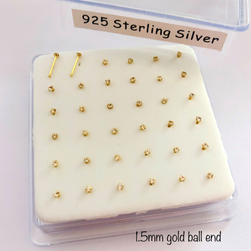 1.5 mm clear crystal nose stud