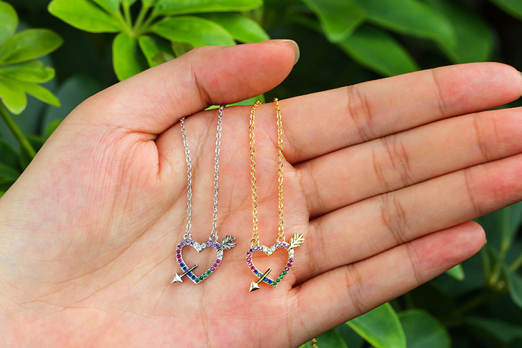Heart Pattern Wholesale Jewelry Fashion Heart Copper Diamond Pendant Necklace