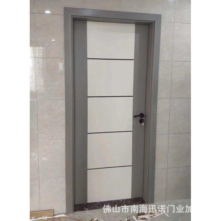 Puerta compuesta de madera maciza una puerta a la parte superior simple habitación moderna puerta del dormitorio puerta interior puerta de madera puerta plana de cristal de carbono