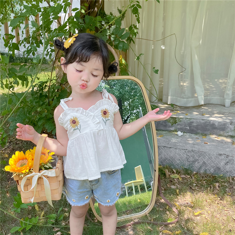 Fresh Internet Celebrity ~ ins Girls Summer Strapless Embroidered Sunflower Casual Trendy Sleeveless Top