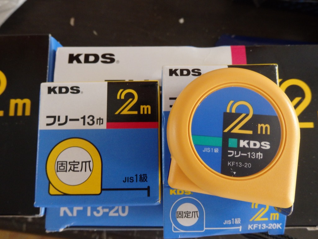 日本KDS固定爪钢卷尺 KF13-20K，规格2M13MM