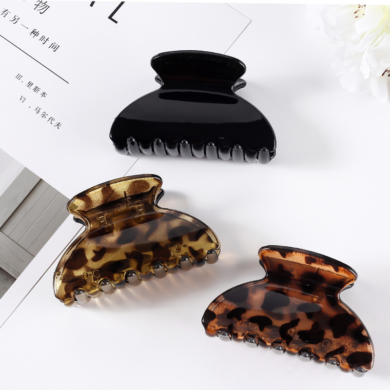 Leopard print medium hair clip plastic grab clip bath shower hair grab clip simple women's hair claw SR-838