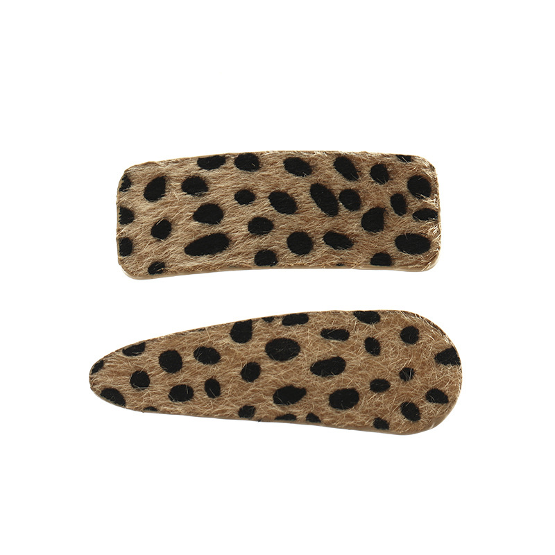 Black And White Dot Leopard Print Hairpin display picture 8