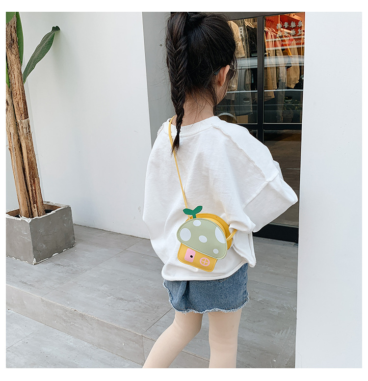 Children's Cute Mushroom Pu Diagonal Bag Wholesale Nihaojewelry display picture 35