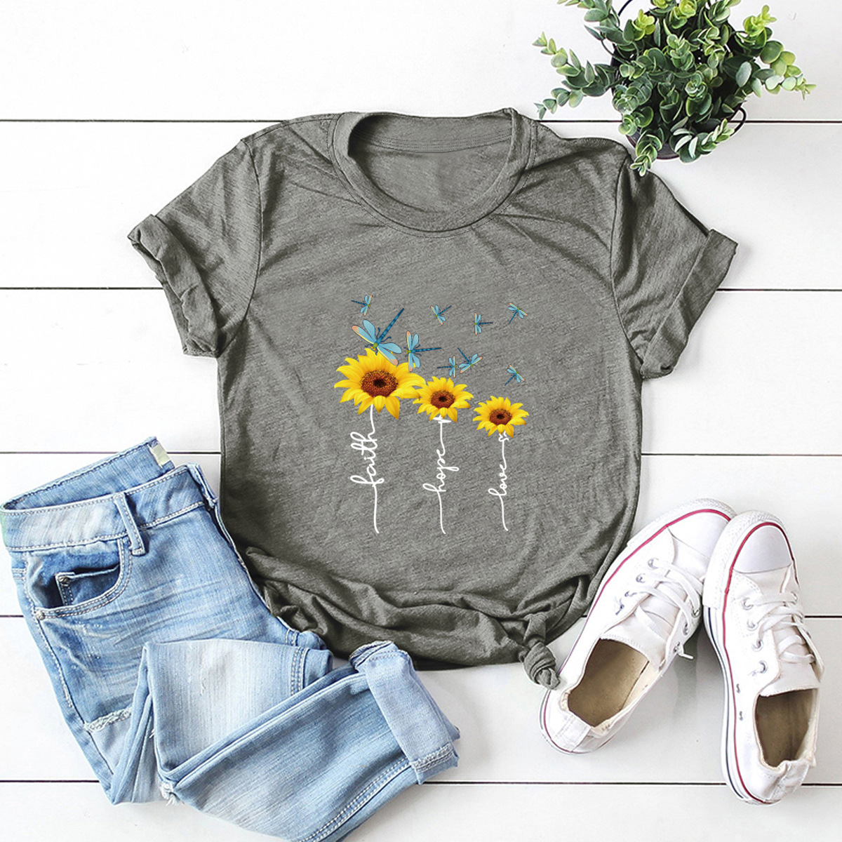 camiseta Faith de manga corta de algodón con estampado de girasoles NSSN3036