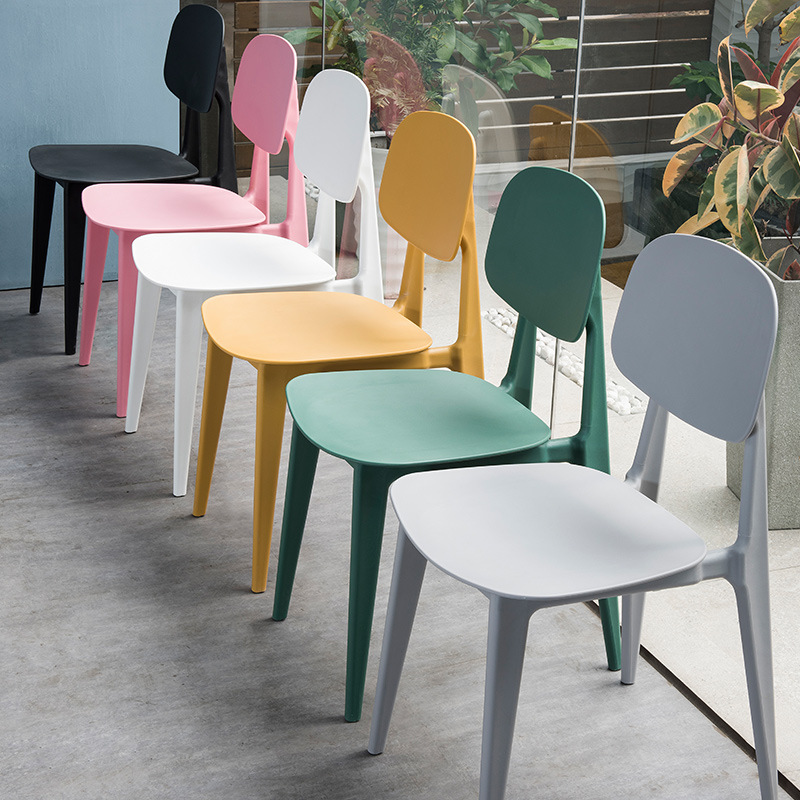 北欧现代PP塑料椅 蛋糕甜品奶茶店简约餐椅 学校餐厅食堂靠背椅