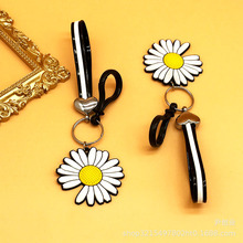 新款可爱小雏菊钥匙扣挂件创意汽车钥匙链包包挂饰小礼品钥匙配件