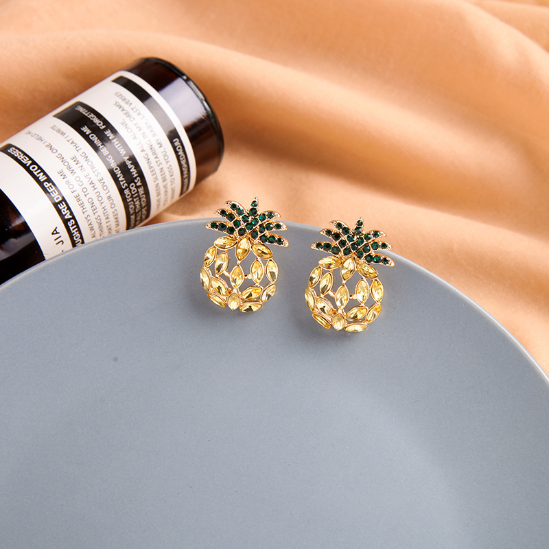 Korean Fashion Diamond 925 Silver Needle Earrings Hollow Design Sense Pineapple Earrings Wholesale Nihaojewelry display picture 2