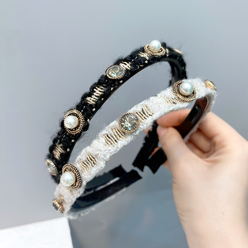 Diamond-studded Pearl Wool Fine Headband display picture 4