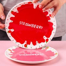 日式草莓陶瓷盤手繪ins紅色水果甜品盤家用卡通創意早餐盤菜盤碗