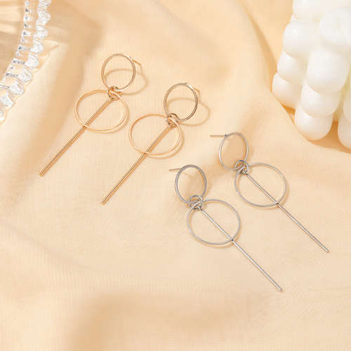 The Alluring Time of You and Me Zhao Liying and Lin Qian's same style earrings star simple and versatile long geometric stud earrings for women