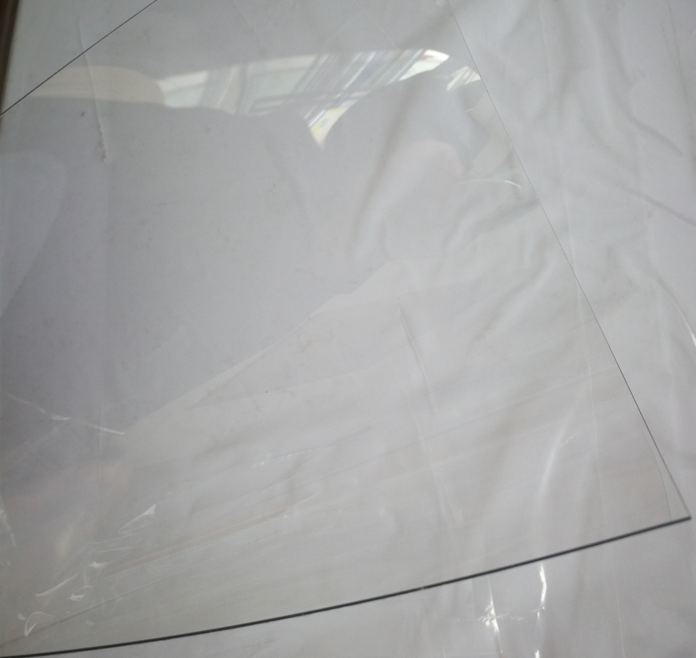 头盔用PVC透明片茶色墨色片材，PET透明片厚度可订制