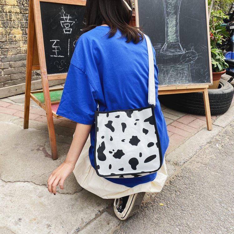 Fashion Students Creative Funny Personalized Cow Print Small Bag  Wholesale Nihaojewelry display picture 91