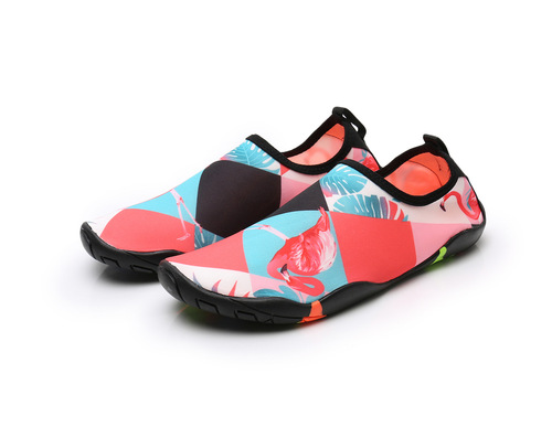 Manufacturer wholesale outdoor high-speed interference water tracing shoes, home fitness yoga breathable treadmill shoes, non-slip soft shoes