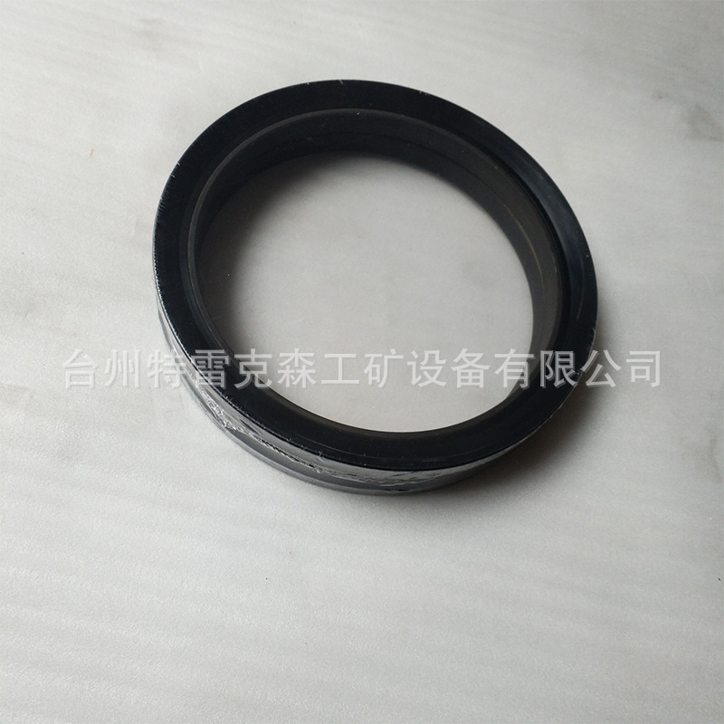 供应特雷克斯原厂配件  TEREX PARTS 9017095后轮油封