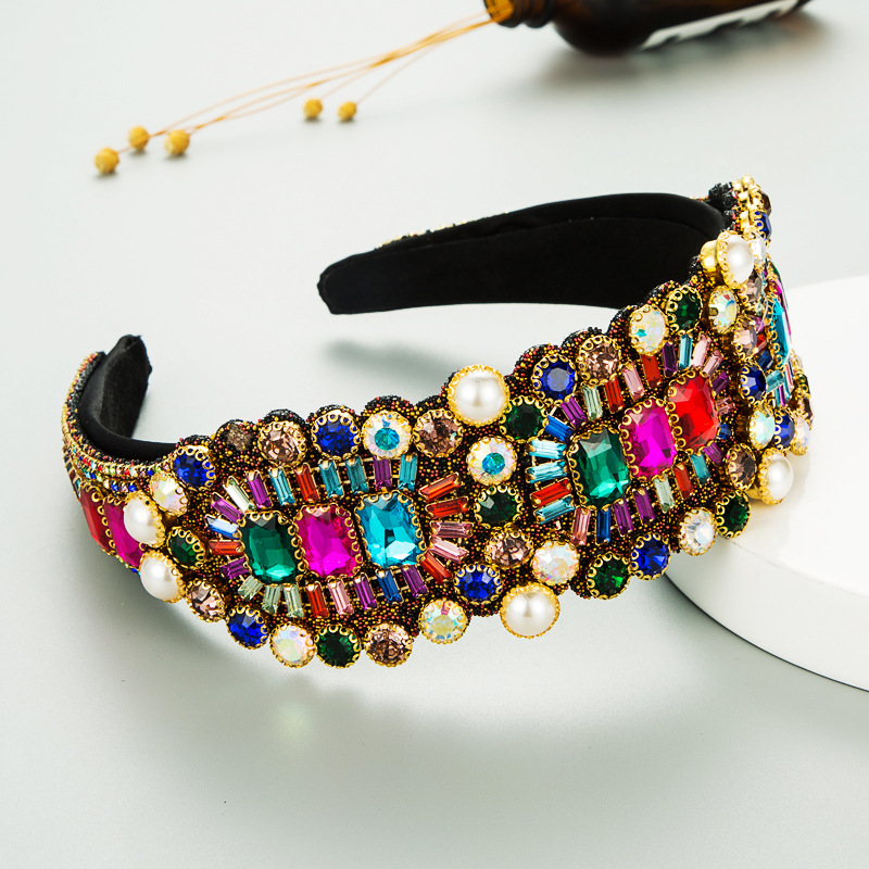 New Baroque Luxury Retro Pearl Wide-brimmed Inlaid Colorful Glass Full Diamond Headband display picture 3