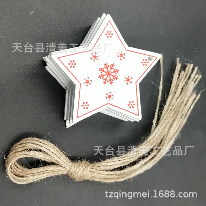 Colgante de dibujos animados de Navidad de madera de bricolaje de la serie de Navidad pintada blanca 10 piezas en un paquete con 10 cuerdas de cáñamo