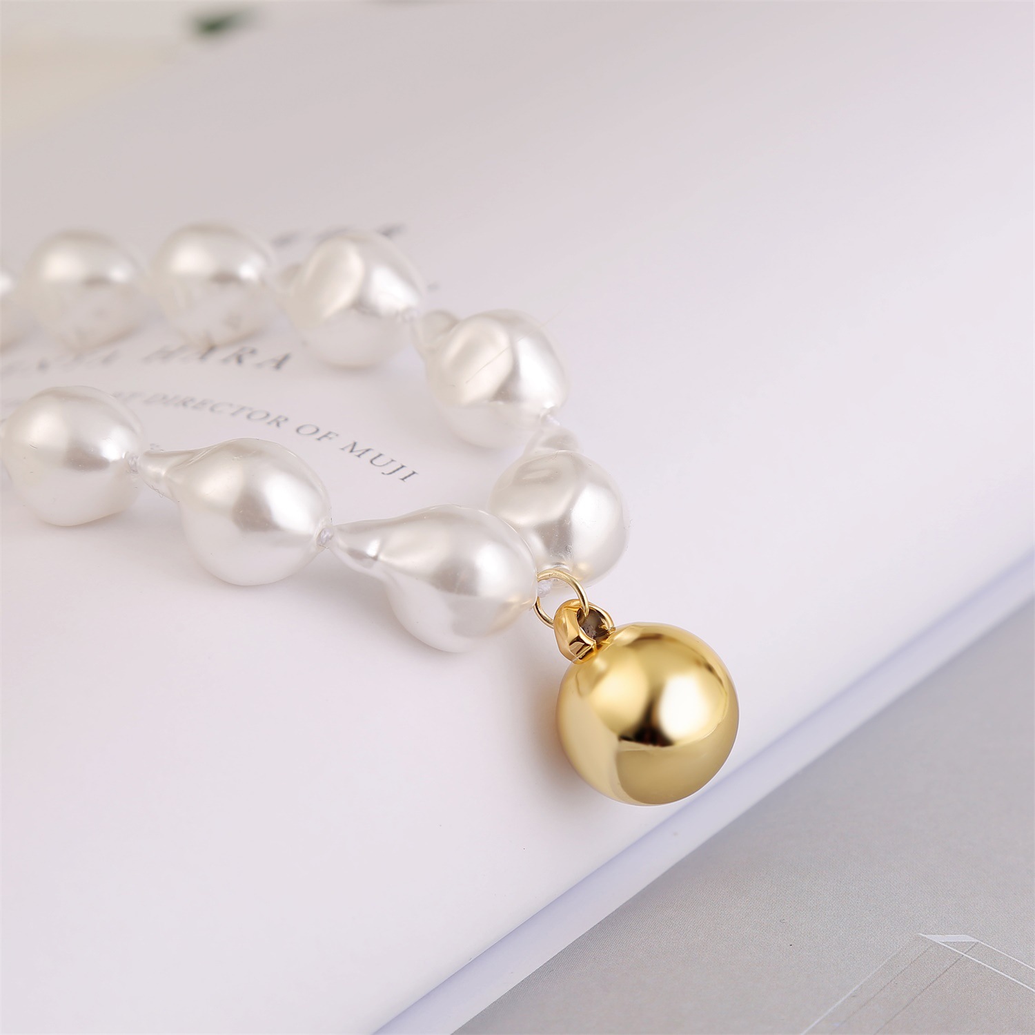 Fashion Jewelry Bride Artificial Pearl Short Paragraph Clavicle Neck Necklace Suit Earrings Temperament Wholesale Nihaojewelry display picture 9