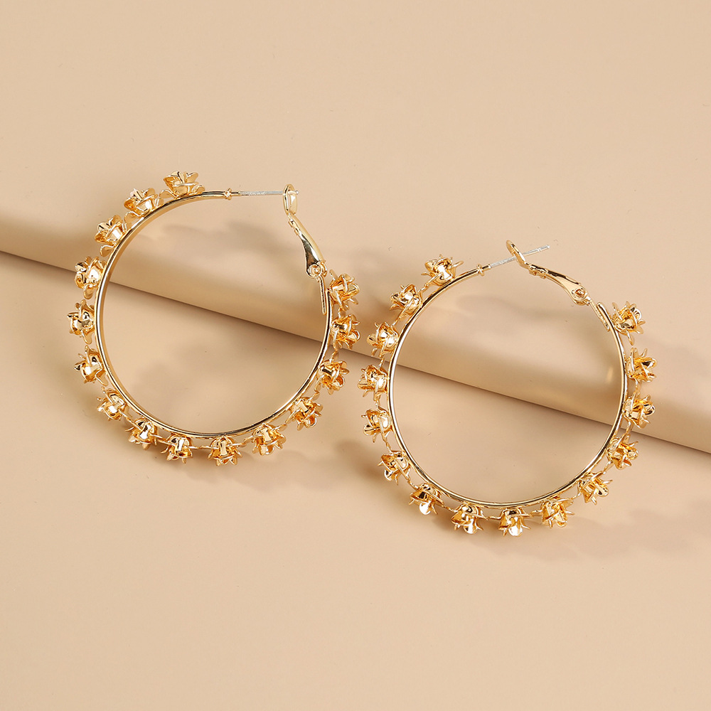 Fashion Rose Hoop Earrings display picture 4