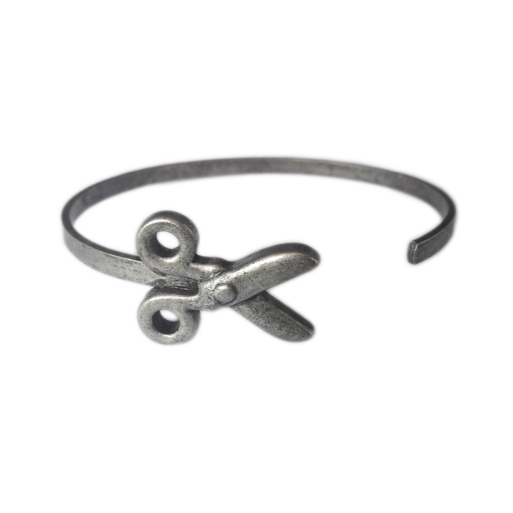 Simple Alloy Scissors Bracelet display picture 8