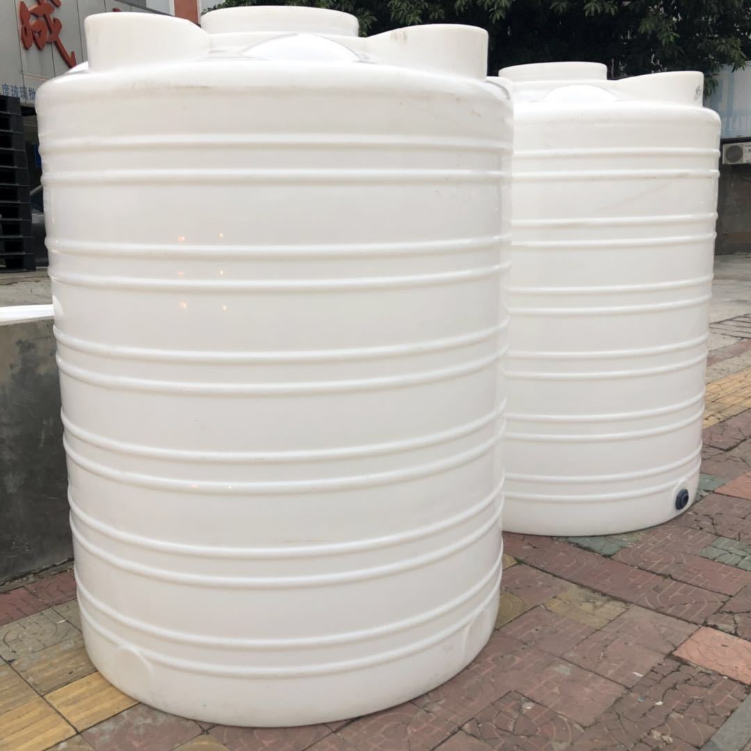 10吨15吨20吨塑料水塔立式塑料储水罐水塔规格齐全海南厂家