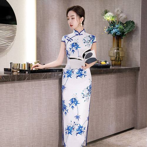 Chinese Dresses Qipao for women robe chinoise cheongsam Blue and white porcelain lace skirt cheongsam