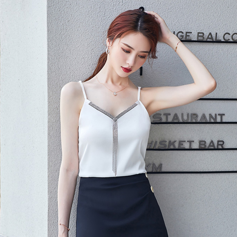吊带女内搭洋气时尚V领白色打底衫缎面雪纺背心夏季薄款西装打底