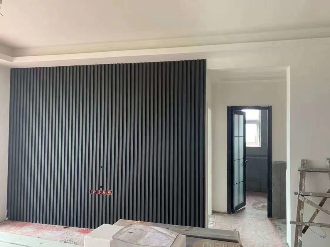 厂家直销包覆大长城，集成墙板，同色线条