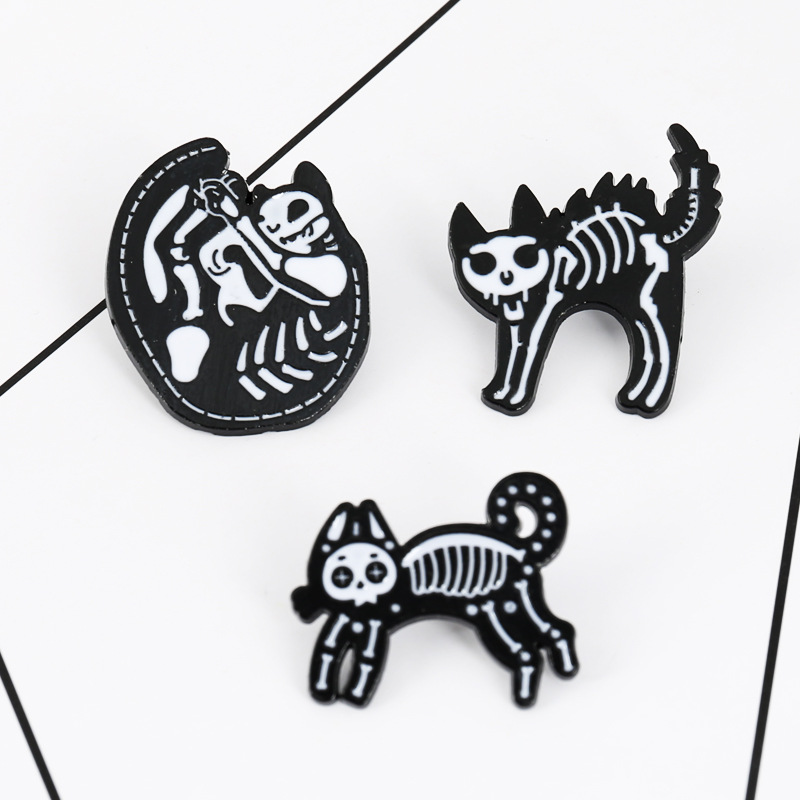 Plating Design Cartoon Style Style Cartoon Style Pin Alloy Plating No Inlaid Unisex Brooches