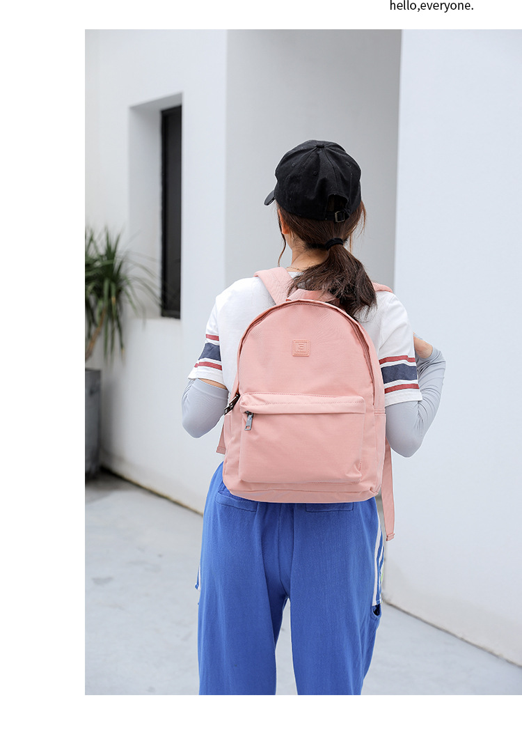 Daily School Backpacks display picture 4