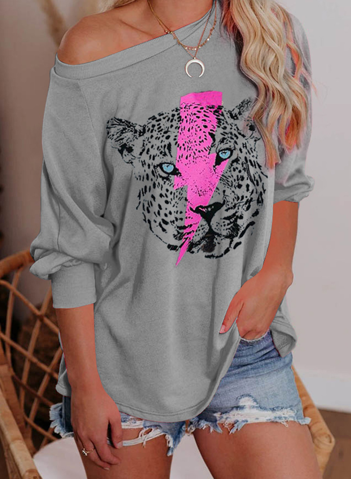 otoño e invierno estampado de leopardo estampado de labios casual cuello redondo manga larga sudadera de mujer NSSI3398