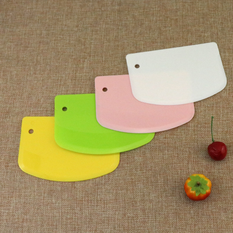 厂家直销 塑料刮板刮刀面团蛋糕工具PP材质面粉切刀 奶油抹刀绿色